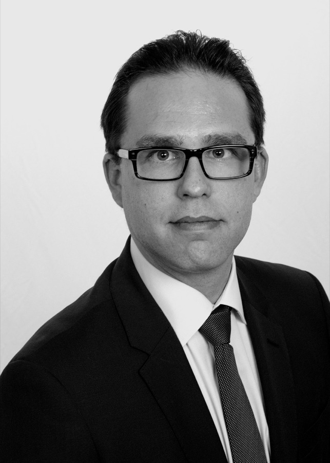 Seric Fallon, Esq., civil and commercial mediator based in Florida and D.C.